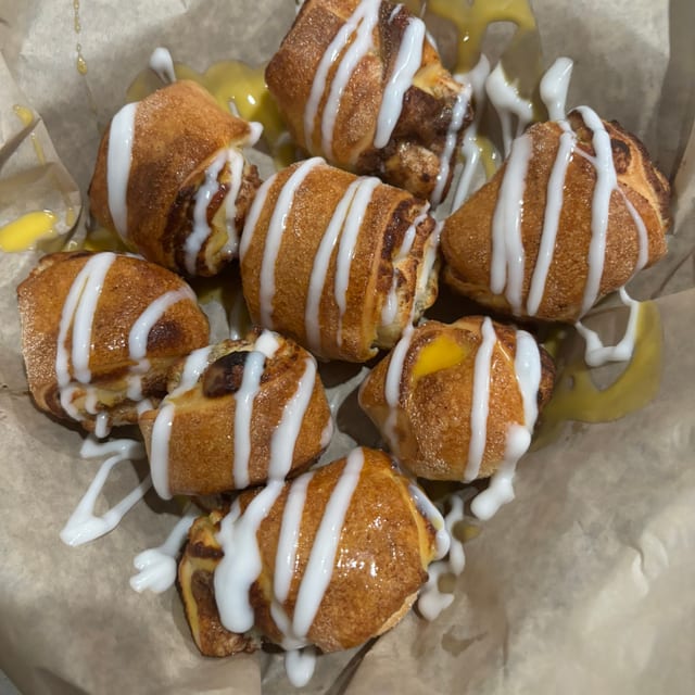 Dessert Rollies.